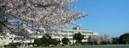Primary school. 634m to Tsurugashima TatsuSakae Elementary School