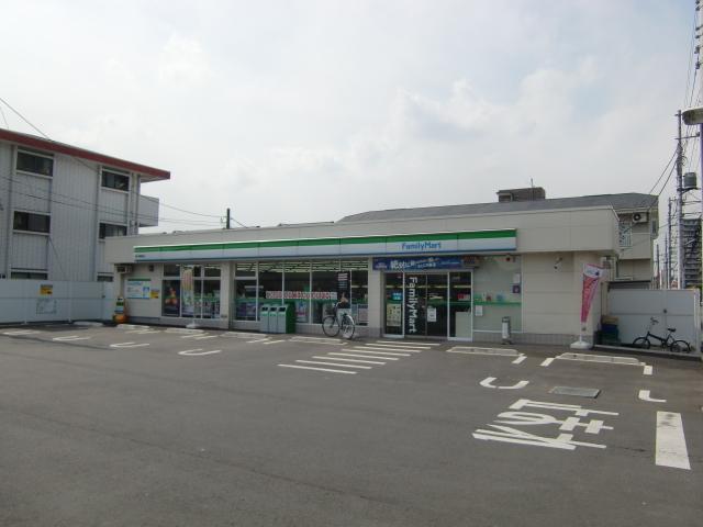 Convenience store. FamilyMart Tsurugashima Suneori store up (convenience store) 571m