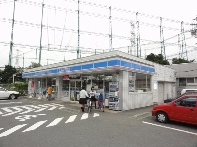 Convenience store. 563m until Lawson (convenience store)