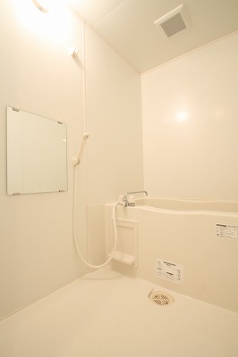 Bath.  ※ Same building ・ It is a photograph of another room. 