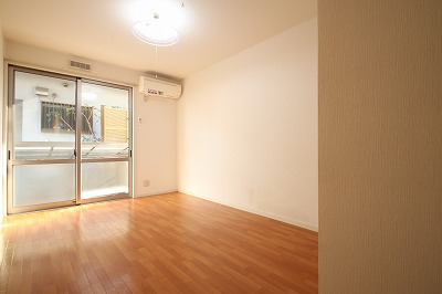 Other Equipment.  ※ Same building ・ It is a photograph of another room. 