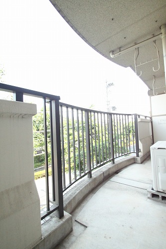 Balcony. Feature of No. 1 of the apartment! Spacious ☆ 