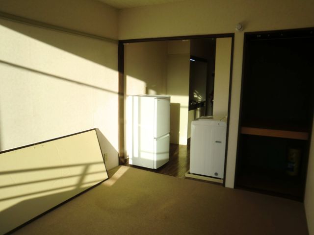 Living and room