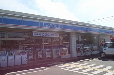 Convenience store. 535m until Lawson Tsurugashima Kamihiroya store (convenience store)