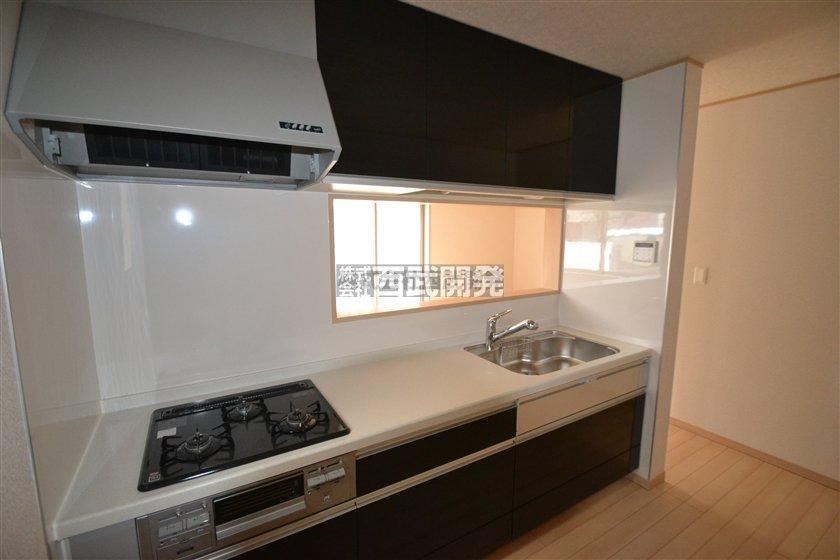 Same specifications photo (kitchen). Color ・ Arrangement and the like are different. For more information, please contact. 