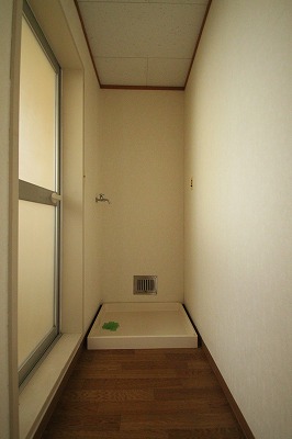 Other Equipment. It is a photograph of the same type of room.