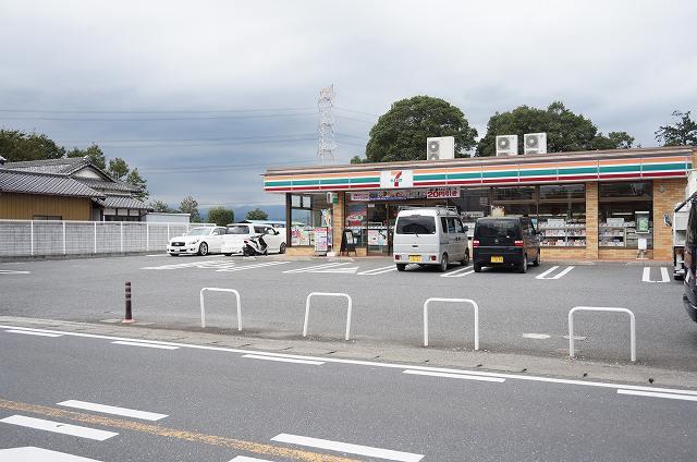 Convenience store. 755m to Seven-Eleven Sakado Asaba shop