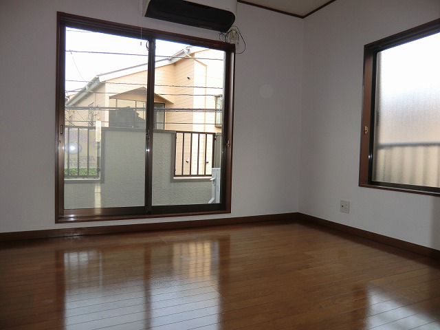 Living and room