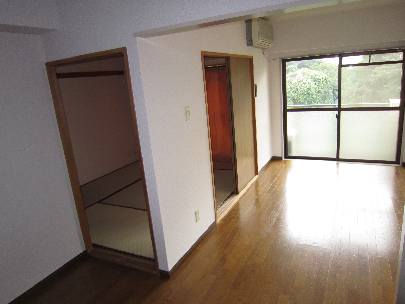 Living and room