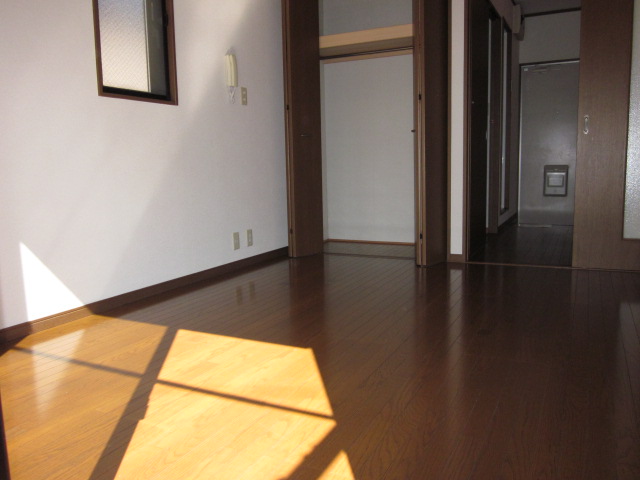 Living and room