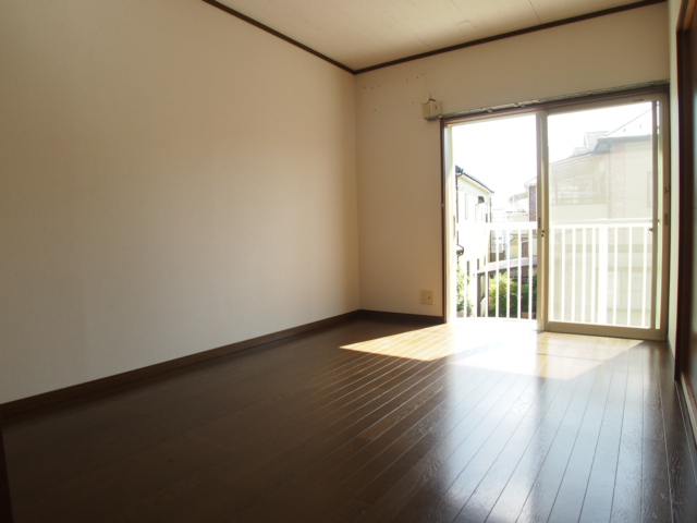 Living and room