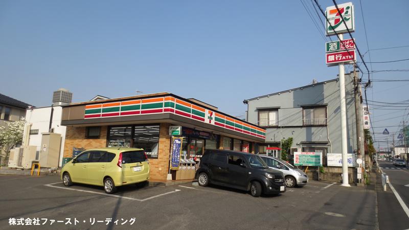 Convenience store. 490m to Seven-Eleven Wako Niikura shop