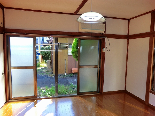 Living and room