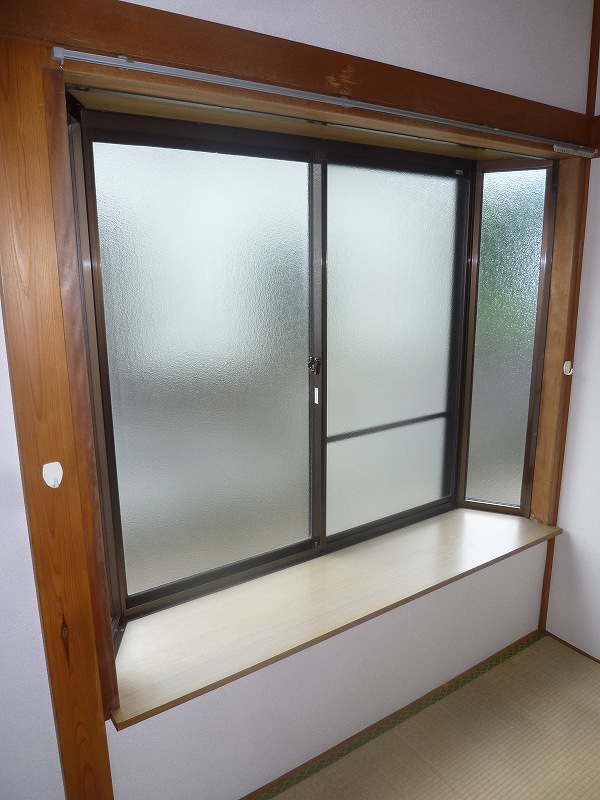 Other room space. Japanese-style room 6 tatami mats bay window