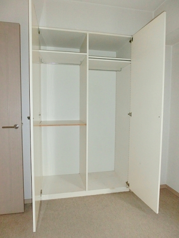 Receipt. closet