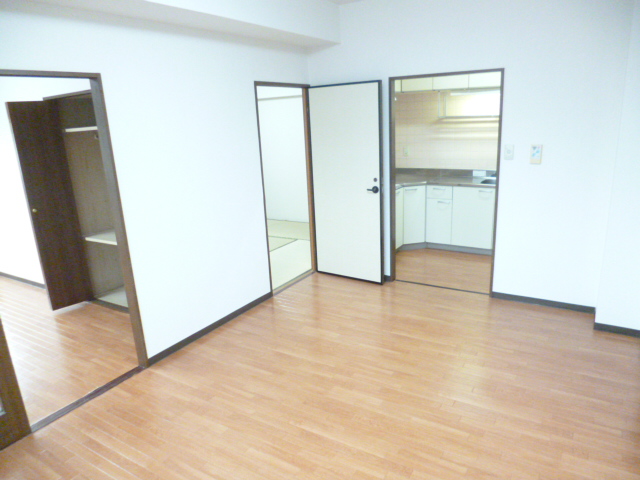 Living and room