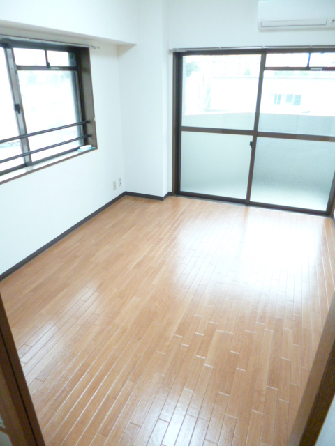 Other room space