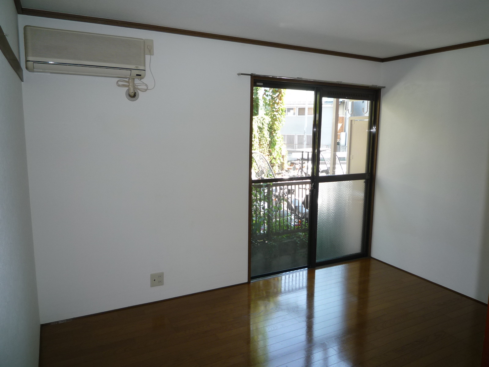 Living and room