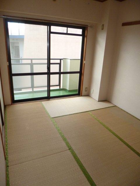 Other room space