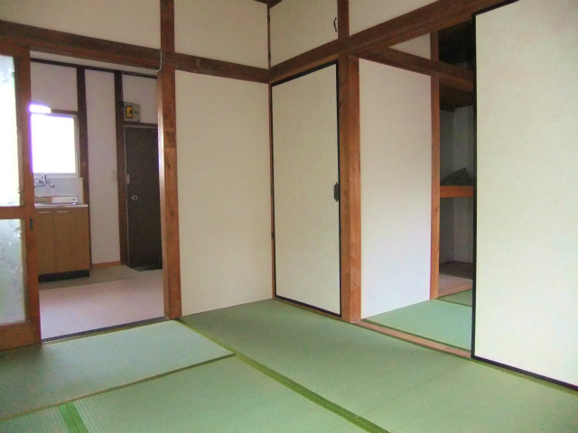 Living and room