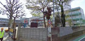 Primary school. Niikura up to elementary school (elementary school) 387m