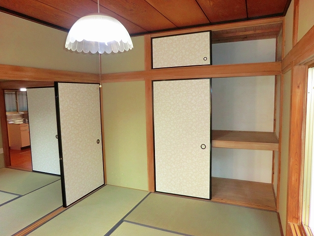 Living and room