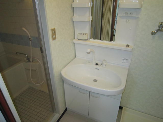 Other room space