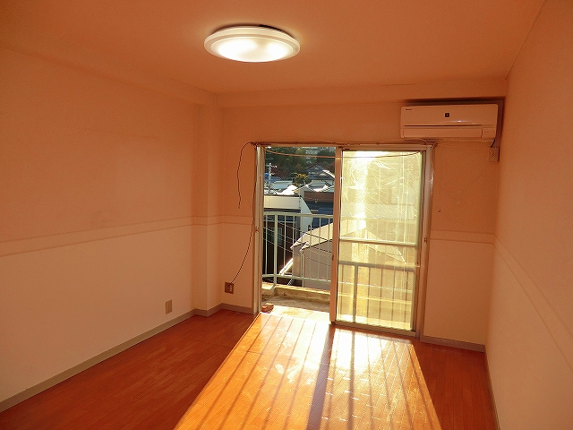 Living and room