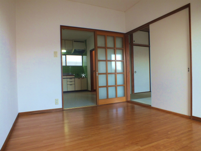 Living and room