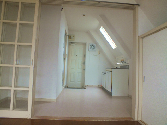 Living and room