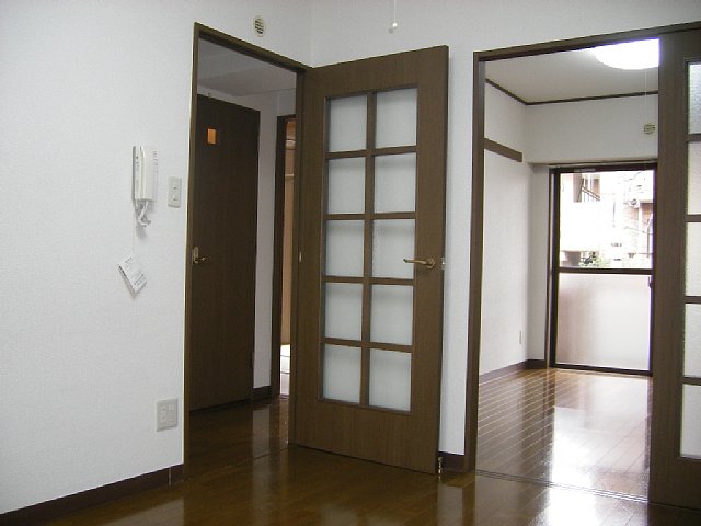Living and room