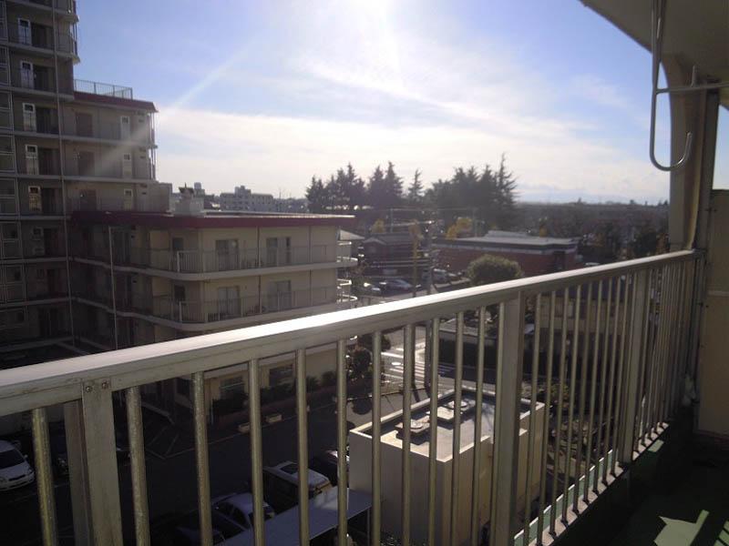 View photos from the dwelling unit. From the south balcony, Full send you a bright sun in the room!