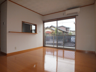 Living and room
