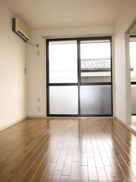 Other room space