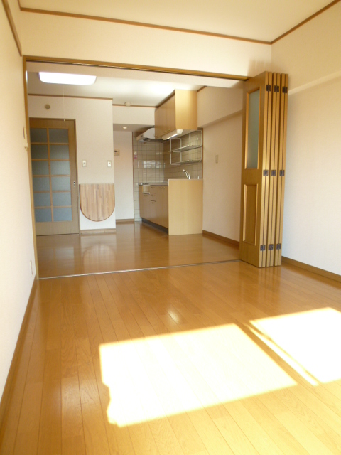 Living and room
