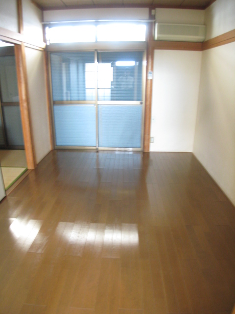 Living and room