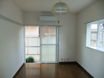 Living and room