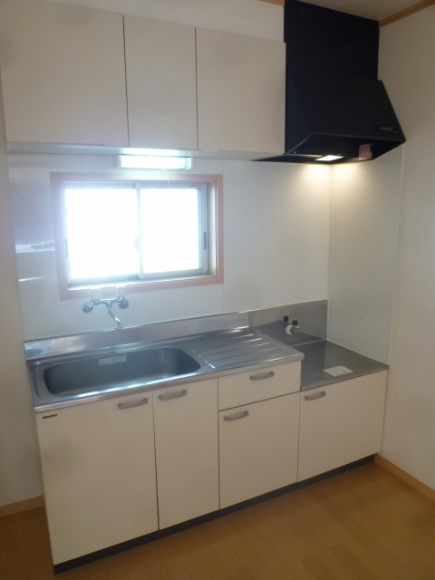 Kitchen. Gas stove can be installed type