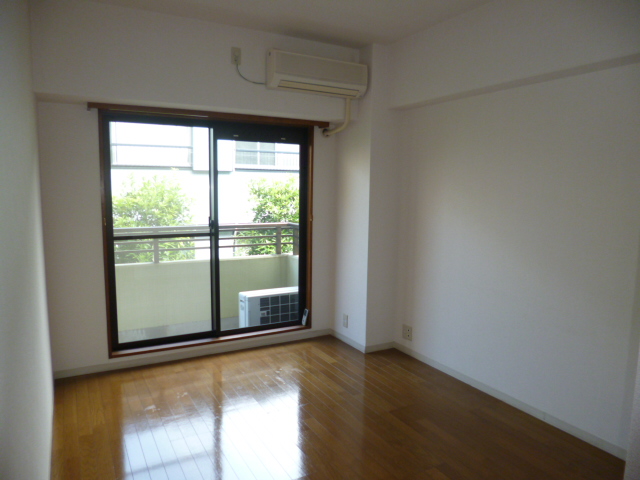 Other room space
