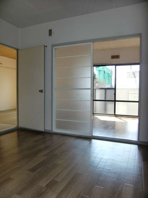 Living and room