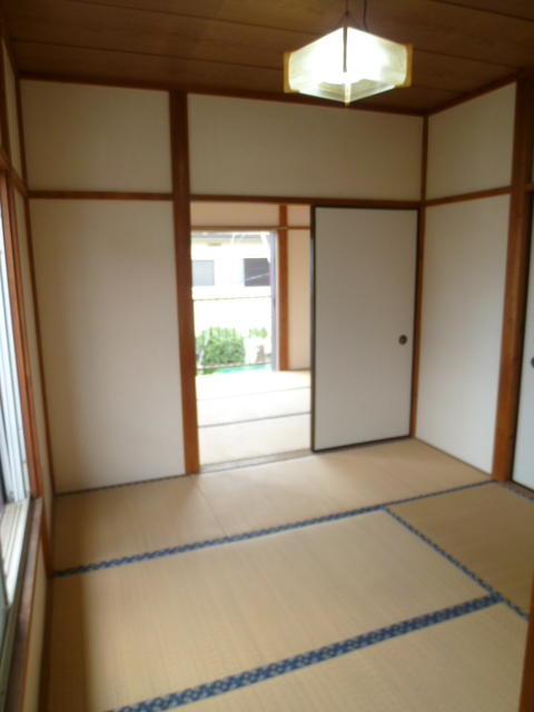 Living and room
