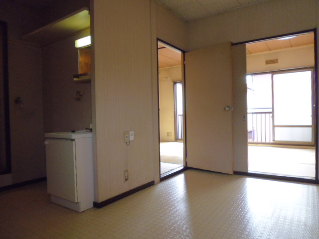 Living and room