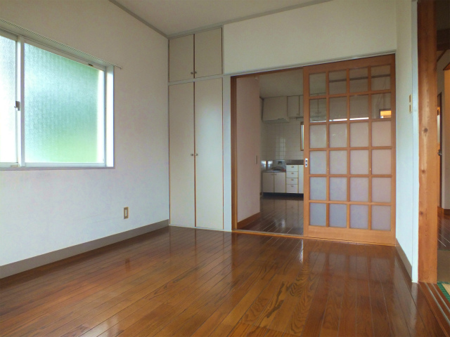 Living and room