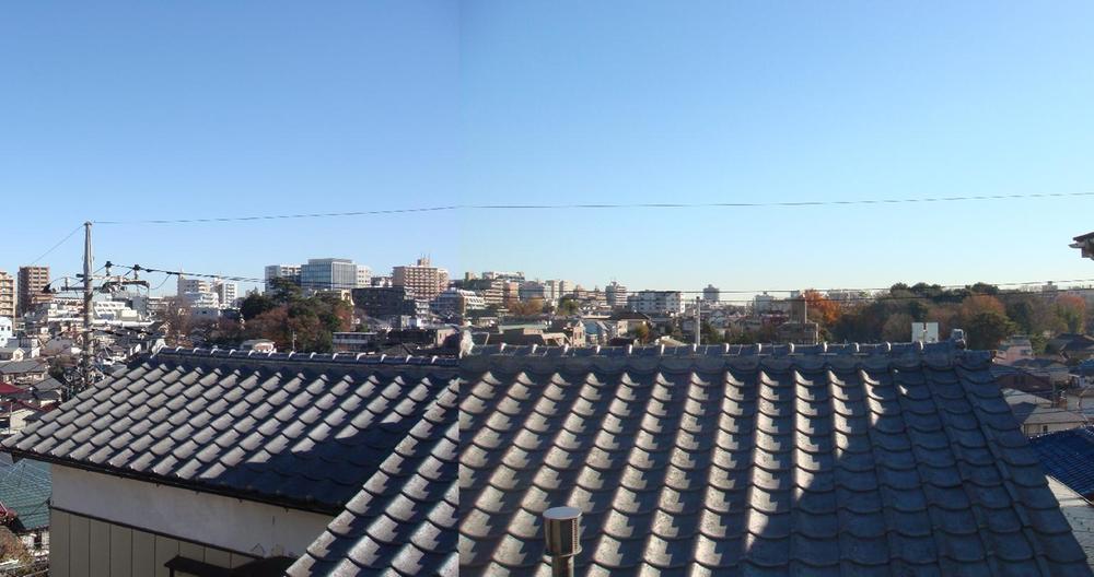 View photos from the dwelling unit. View from the site (July 2013) Shooting