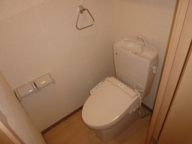 Toilet