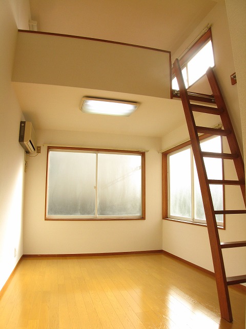 Living and room
