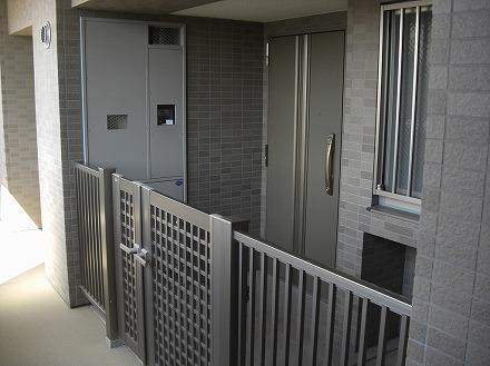 Entrance. Entrance appearance