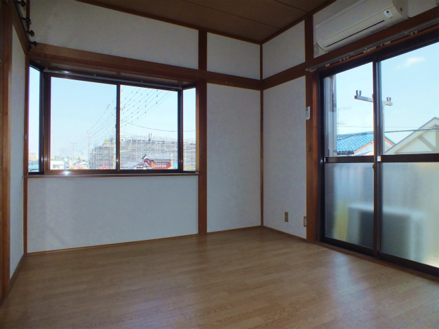 Living and room