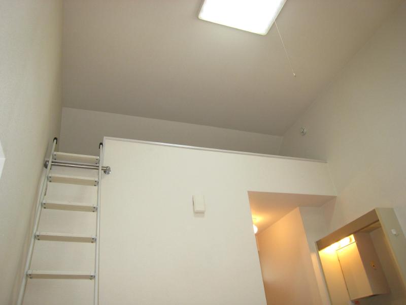 Other room space