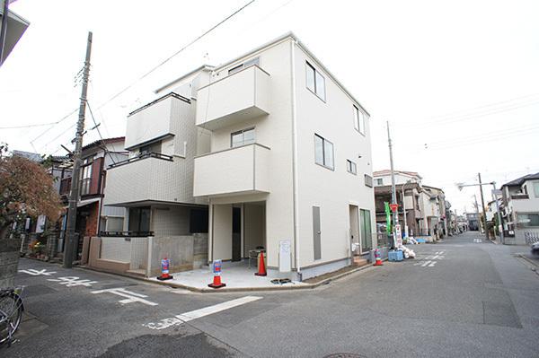 Local photos, including front road. 2013 / 12 / 9 shooting